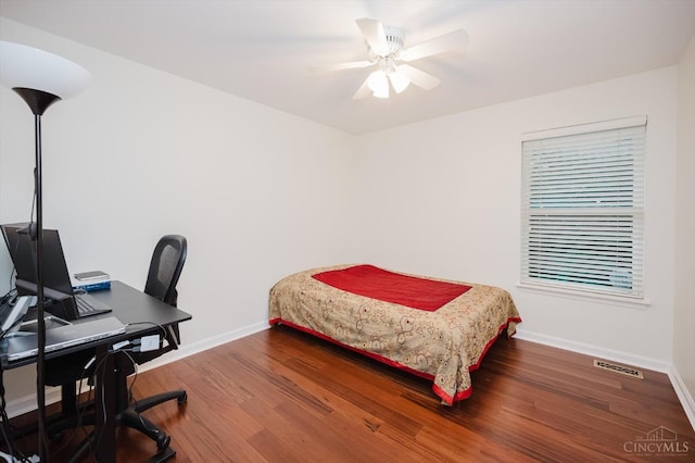 5815 Running Fox Ln, Mason, OH 45040 - bedroom with an office area, wood finished floors, and ceiling fan