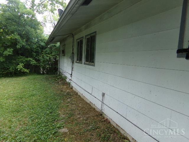 2528 Mariposa Dr, Colerain Twp, OH 45231 - view of property exterior featuring a lawn