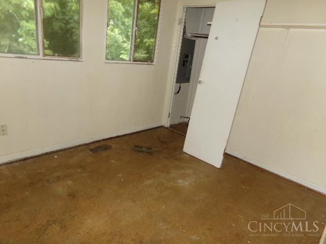 2528 Mariposa Dr, Colerain Twp, OH 45231 - unfurnished bedroom with electric panel