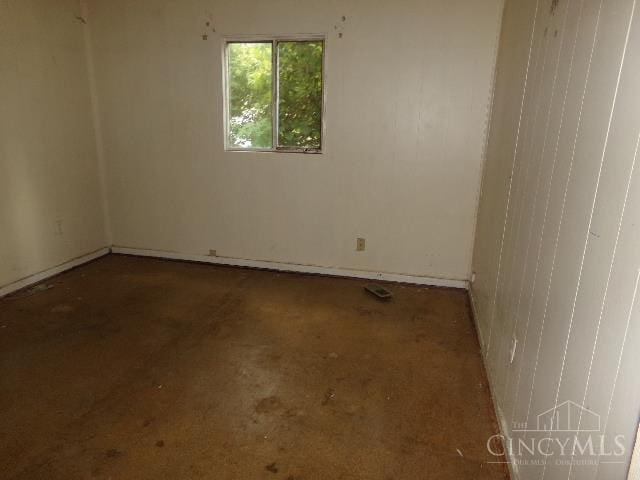 2528 Mariposa Dr, Colerain Twp, OH 45231 - view of unfurnished room
