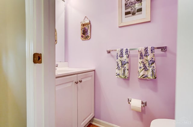 5788 Spire Ridge Ct Unit 13B, Green Twp, OH 45247 - bathroom featuring vanity and toilet