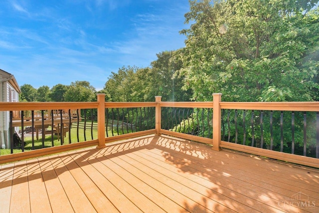 1583 Creekside Rd, Batavia Twp, OH 45102 - view of wooden terrace
