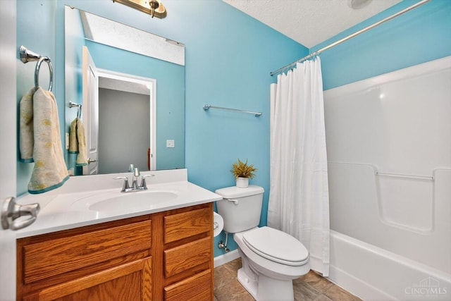 9985 Scotch Pine Dr, Clearcreek Twp, OH 45066 - bathroom featuring vanity and shower / bathtub combination with curtain