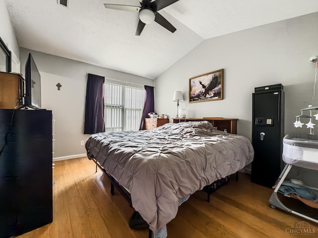 3649 Pebble Creek Ct, Mason, OH 45040 - bedroom featuring light wood-style flooring, lofted ceiling, and a ceiling fan