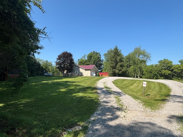945 Lazenby Rd, Washington Twp, OH 45148 - view of dirt / gravel driveway