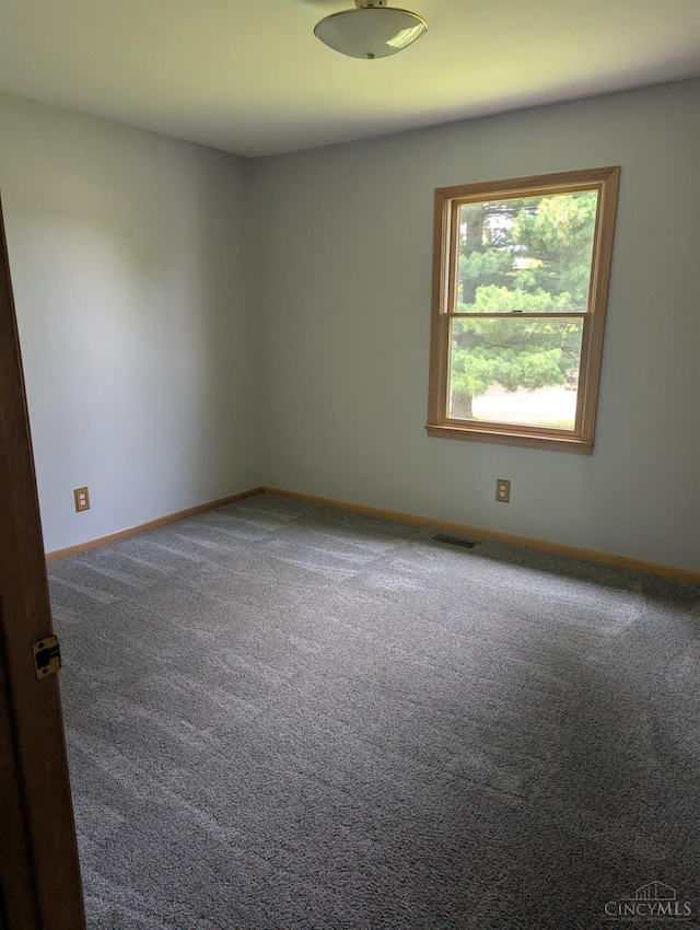 945 Lazenby Rd, Washington Twp, OH 45148 - carpeted spare room featuring baseboards