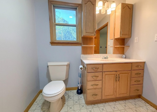 945 Lazenby Rd, Washington Twp, OH 45148 - half bath featuring baseboards and vanity