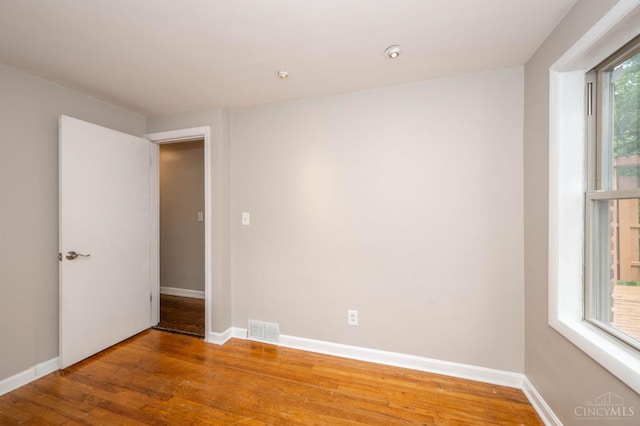 8385 Bridle Rd, Anderson Twp, OH 45244 - unfurnished room featuring wood finished floors