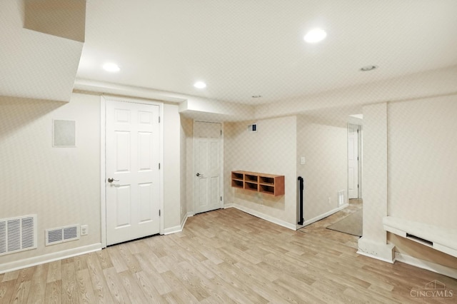1006 Harbury Dr, Springfield Twp, OH 45224 - unfurnished room with light wood-style flooring and recessed lighting