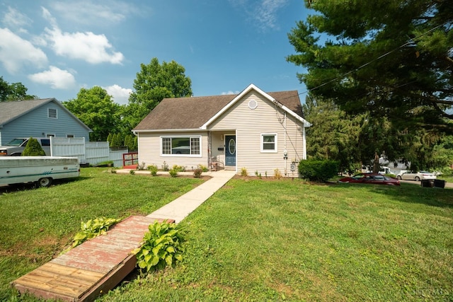 251 Westview Dr, Morrow, OH 45152 - bungalow-style home with roof with shingles