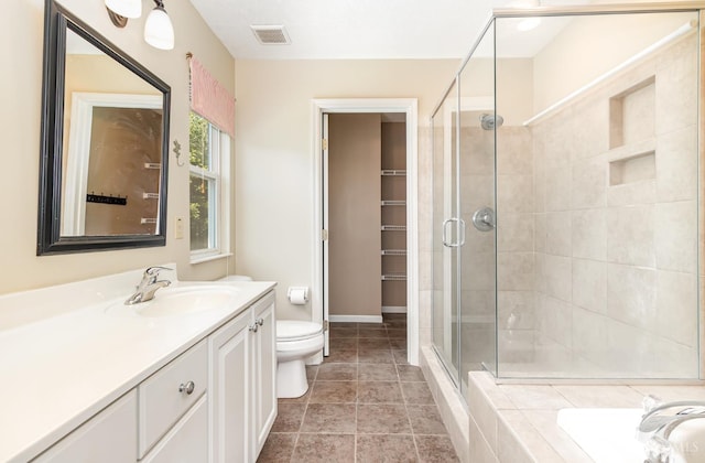 7693 Misty Springs Ct, Deerfield Twp, OH 45040 - bathroom featuring vanity, a stall shower, and a tub