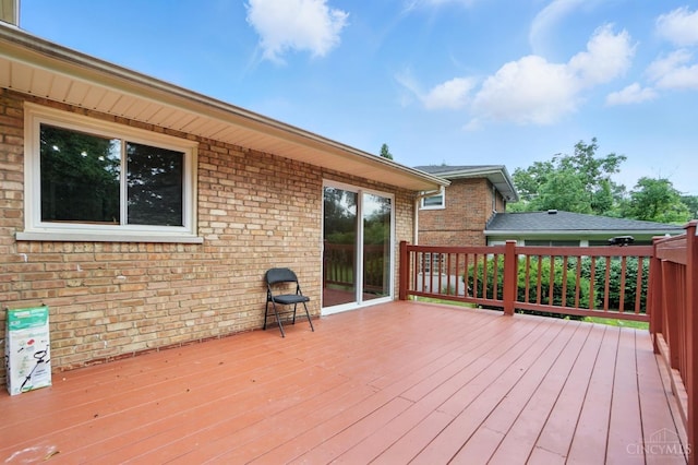 9015 Cotillion Dr, Springfield Twp, OH 45231 - view of wooden deck