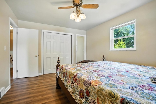9015 Cotillion Dr, Springfield Twp, OH 45231 - bedroom featuring dark wood-style flooring, a closet, and ceiling fan