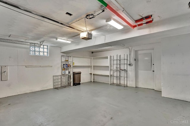 2783 Losantiridge Ave, Columbia Twp, OH 45213 - garage featuring a garage door opener