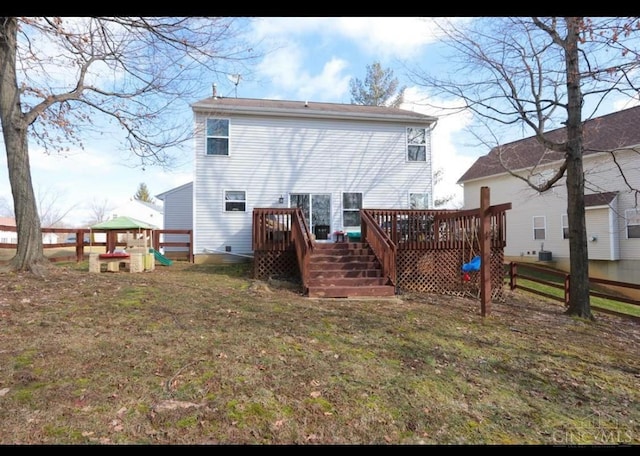 9648 Fallshill Cir, Springfield Twp, OH 45231 - rear view of property featuring a deck