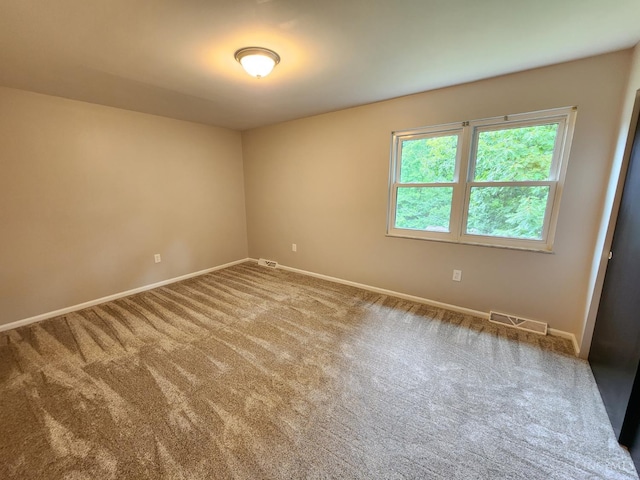 2191 Flomar Ct, Green Twp, OH 45233 - unfurnished room with carpet flooring