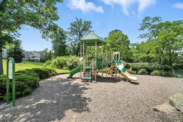 7981 Oakbridge Way, Green Twp, OH 45248 - view of community jungle gym
