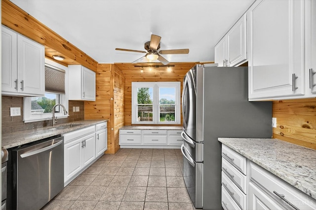 4644 Alpine Ave, Blue Ash, OH 45242 - kitchen featuring stainless steel appliances, backsplash, plenty of natural light, and a ceiling fan