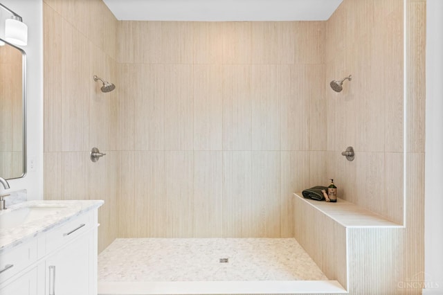 2241 Kemper Ln, Cincinnati, OH 45206 - full bath with tiled shower and vanity