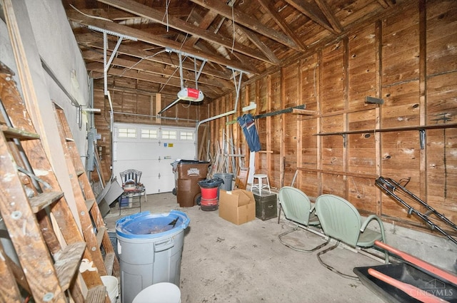 10410 Maria Ave, Springfield Twp, OH 45231 - garage with a garage door opener