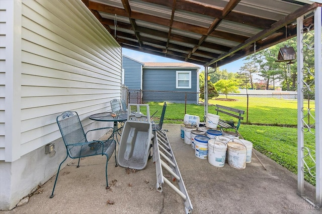10410 Maria Ave, Springfield Twp, OH 45231 - view of patio