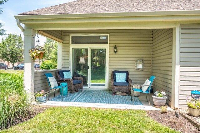 4247 Fieldsedge Dr, Mason, OH 45040 - deck featuring a lawn