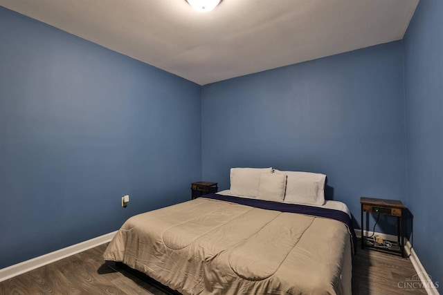 2465 Wilson Ave, Cincinnati, OH 45231 - bedroom with wood finished floors and baseboards