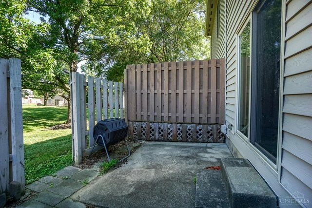 9421 Colegate Way, West Chester, OH 45011 - photo 32