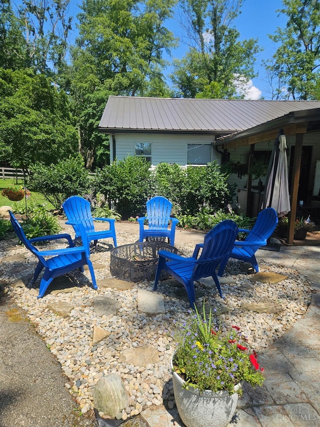9063 Morrow Woodville Rd, Harlan Twp, OH 45162 - view of patio / terrace