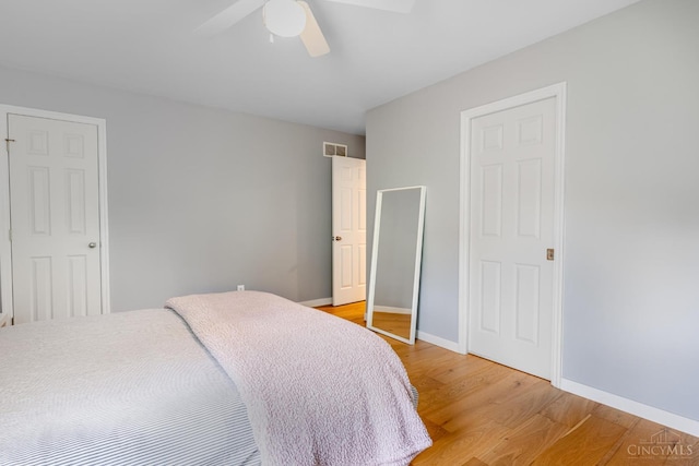 8551 Trillium Ridge Ln, Anderson Twp, OH 45255 - bedroom with light wood-style floors and ceiling fan