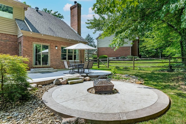 8551 Trillium Ridge Ln, Anderson Twp, OH 45255 - view of patio featuring an outdoor fire pit