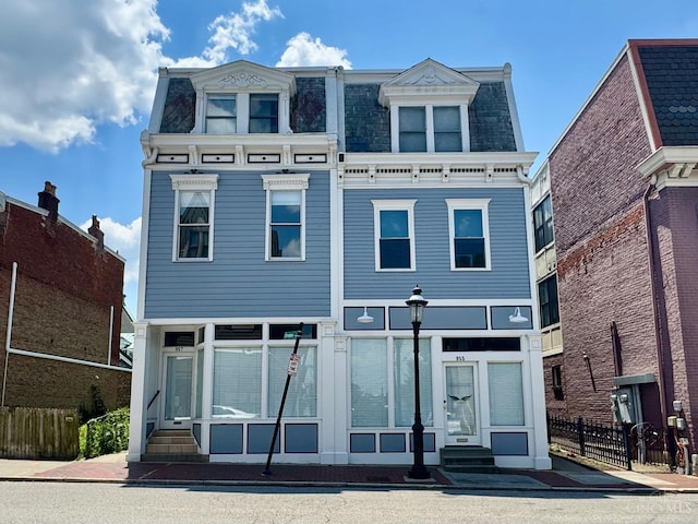 955 Pavilion St Unit 4, Cincinnati, OH 45202 - rear view of property with entry steps and mansard roof