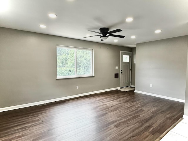 5424 Delhi Rd, Delhi Twp, OH 45238 - unfurnished room with recessed lighting, ceiling fan, and dark wood-type flooring