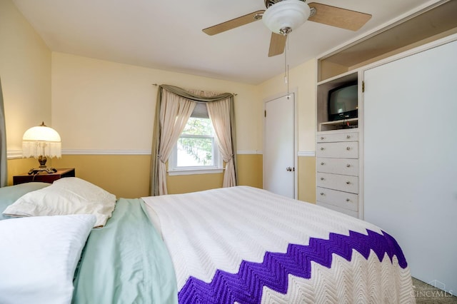8012 Euclid Ave, Madeira, OH 45243 - bedroom featuring a ceiling fan
