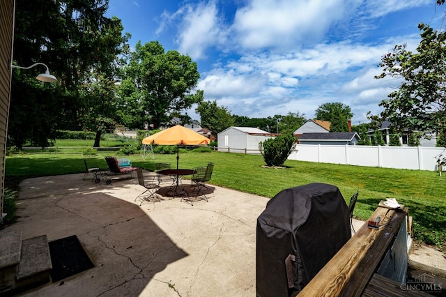 8012 Euclid Ave, Madeira, OH 45243 - view of patio / terrace with grilling area