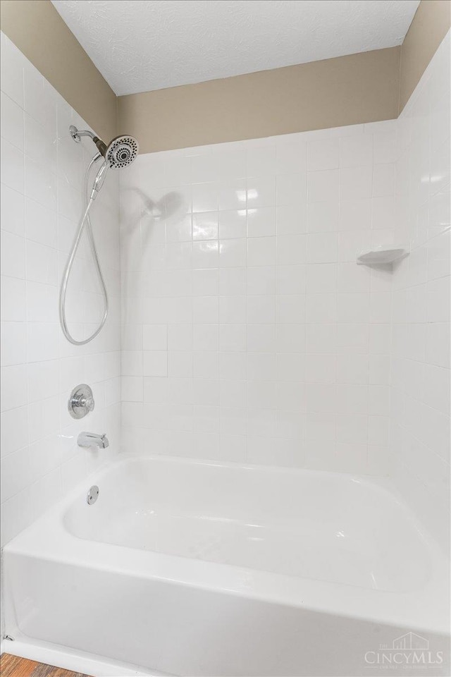 2535 Crane Schoolhouse Rd, Tate Twp, OH 45106 - full bath with shower / tub combination