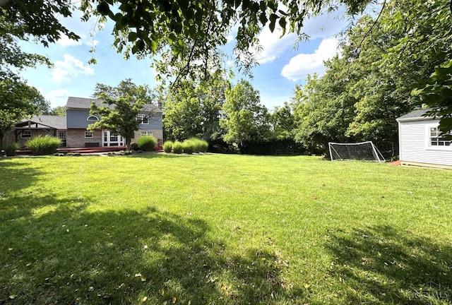 6330 Branch Hill Miamiville Rd, Miami Twp, OH 45140 - view of yard featuring a sport area