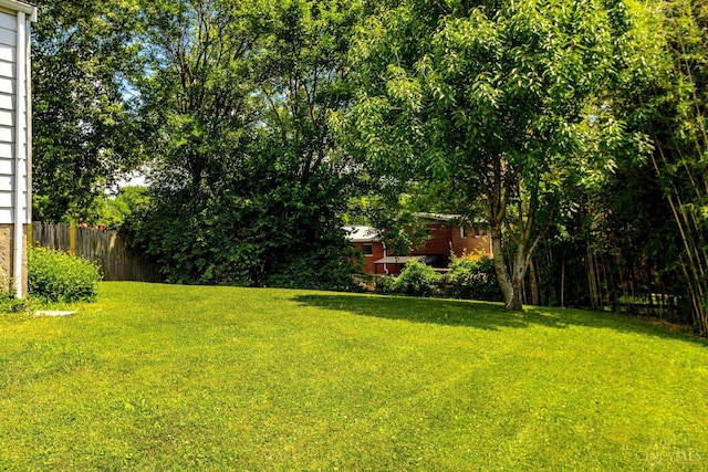 3324 Moonridge Dr, Green Twp, OH 45248 - view of yard