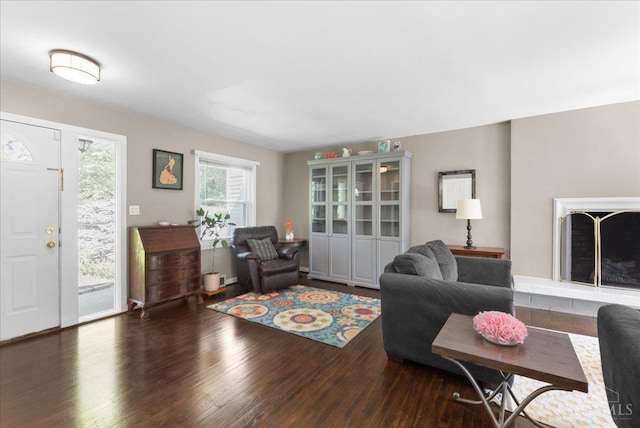 281 Compton Rd, Wyoming, OH 45215 - living area featuring wood finished floors
