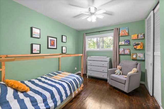281 Compton Rd, Wyoming, OH 45215 - bedroom with wood finished floors and a ceiling fan