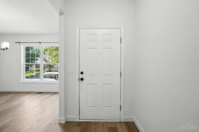 2380 Oaktree Pl, Cincinnati, OH 45238 - foyer entrance featuring wood finished floors and baseboards