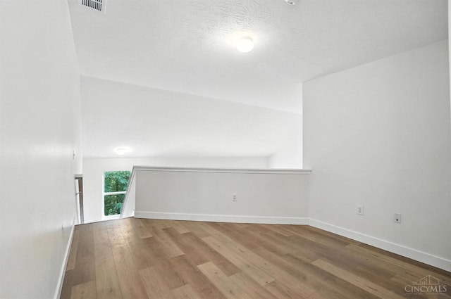 2380 Oaktree Pl, Cincinnati, OH 45238 - empty room featuring wood finished floors and baseboards