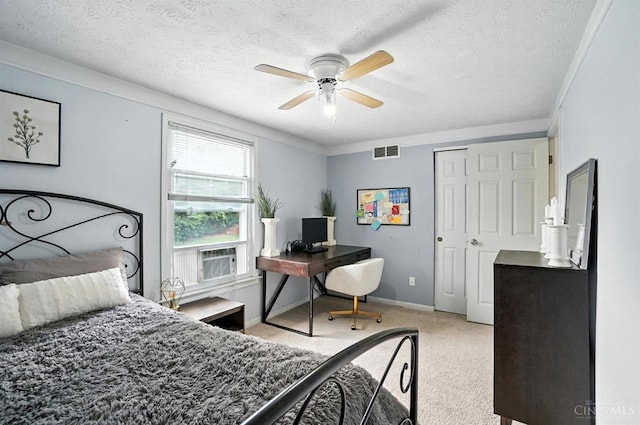 4961 Troubador Ct, Delhi Twp, OH 45238 - bedroom featuring cooling unit, a textured ceiling, light colored carpet, a ceiling fan, and a closet