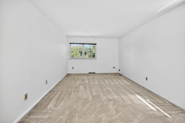 2724 Bentley Ct, Anderson Twp, OH 45244 - spare room with light colored carpet and baseboards