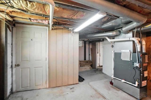 3254 Berwyn Pl, Cincinnati, OH 45209 - unfinished below grade area with heating unit