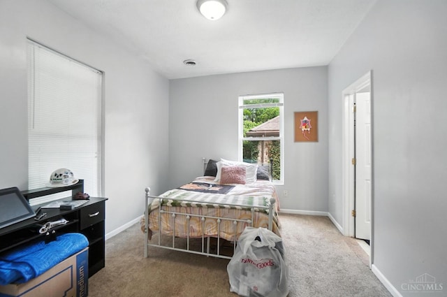 3254 Berwyn Pl, Cincinnati, OH 45209 - carpeted bedroom featuring baseboards