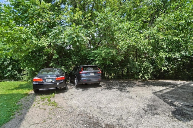3254 Berwyn Pl, Cincinnati, OH 45209 - view of uncovered parking lot