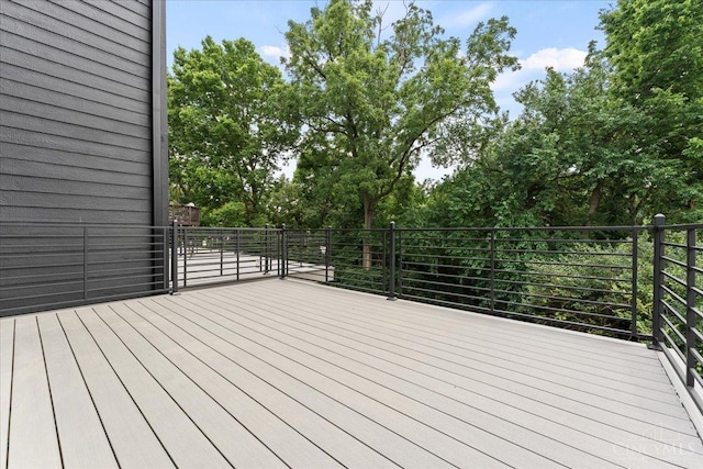 963 Windsor St, Cincinnati, OH 45206 - view of deck