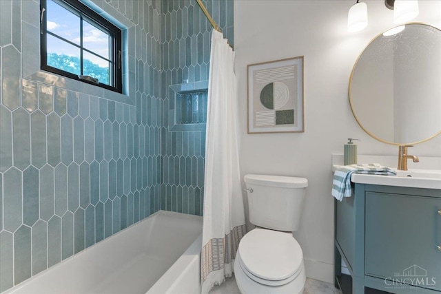 963 Windsor St, Cincinnati, OH 45206 - full bath with vanity and shower / tub combo