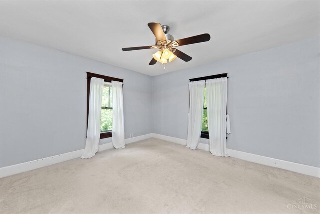122 Fairview Ave, Washington Twp, OH 45171 - spare room with light carpet and a ceiling fan